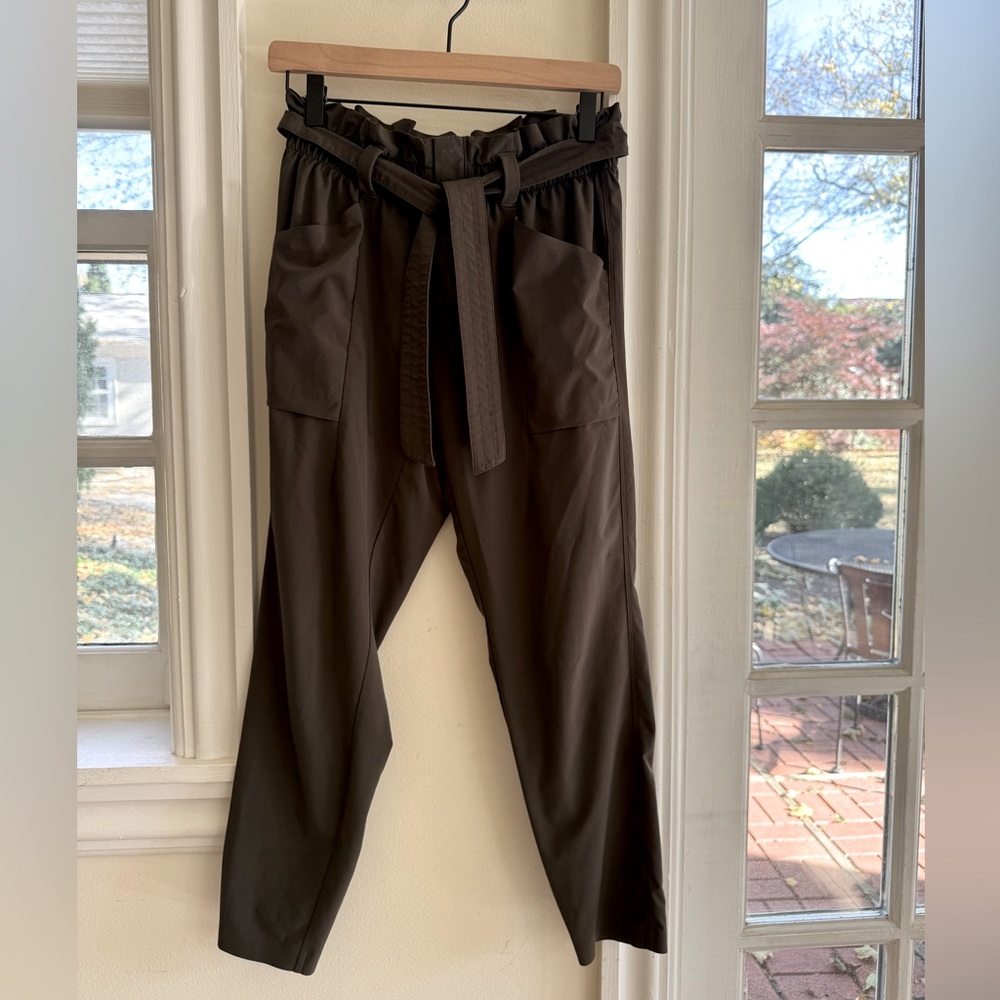Athleta Brown Paperbag Waist Jogger Pants